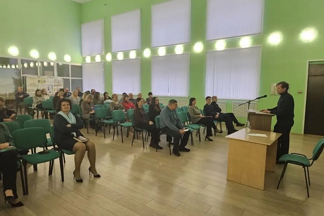 Проведен семинар по вопросам представления сведений о доходах, расходах, об имуществе и обязательствах имущественного характера